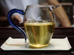 普洱茶茶汤混浊的原因？您知道多少？